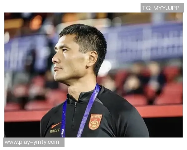 吕焯毅揭示邵佳一真实一面：幽默风趣的硬汉形象背后