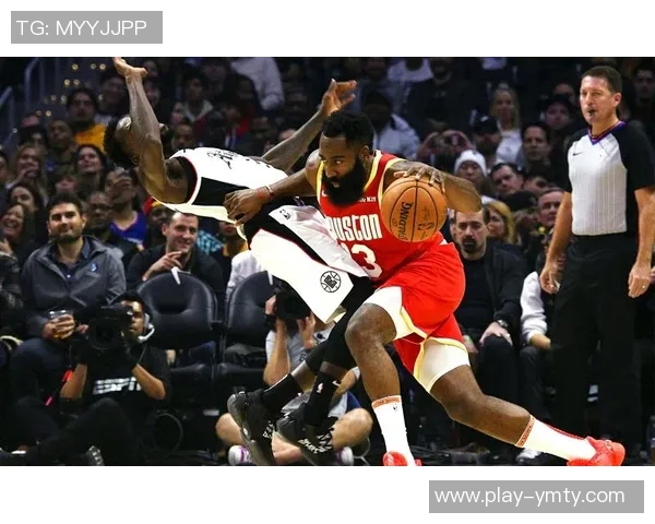 贝弗利:那些说哈登不是历史前三分卫的人是在亵渎神明1乔2科3哈