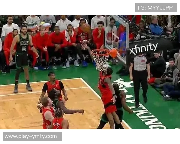 神仙剧情再现布朗罚球失手英格拉姆绝平三分却被判超时引热议 神仙剧情再现布朗罚球失手英格拉姆绝平三分却被判超时引热议